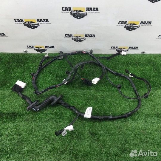 Электропроводка двери багажника Hyundai Kona