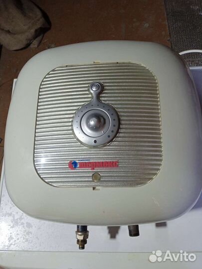 Водонагреватель 10 л 1.5кводонагреватель