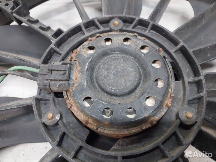 Вентилятор радиатора Jeep Grand Cherokee, 2010