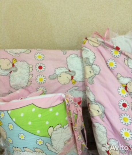 Постельное белье в кроватку, балдахин