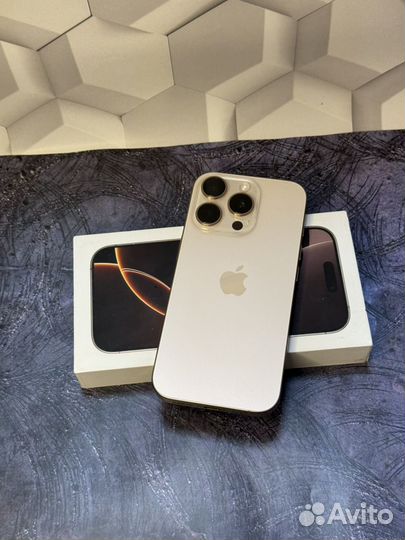 iPhone 16 Pro, 256 ГБ