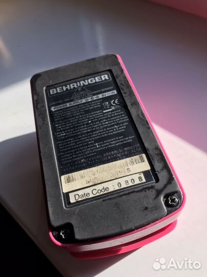 Behringer HM300- Педаль эффектов 