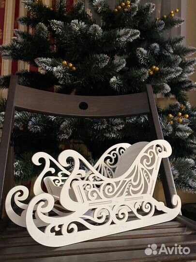 Новогоднее украшение - сани