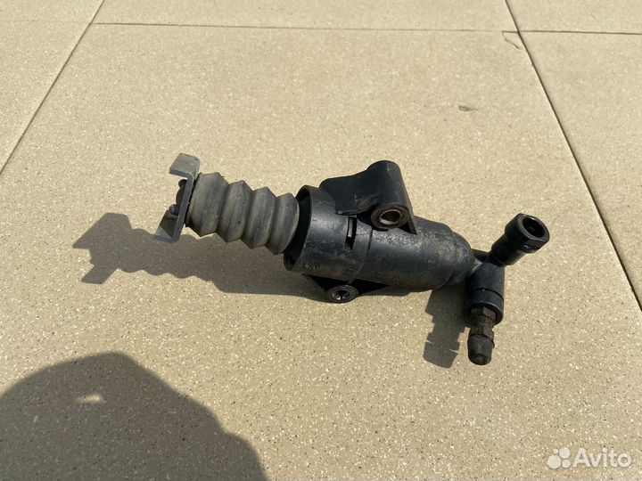 Цилиндр сцепления рабочий Volkswagen Golf 4