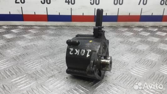 Насос вакуумный mercedes benz E-class W212 (1OK02KX01)