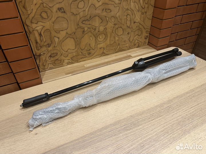 Микрофонная стойка напольная K&M 25680-300-55