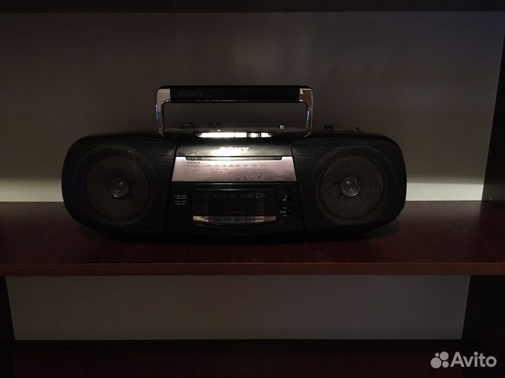 Видеомагнитофон Sony