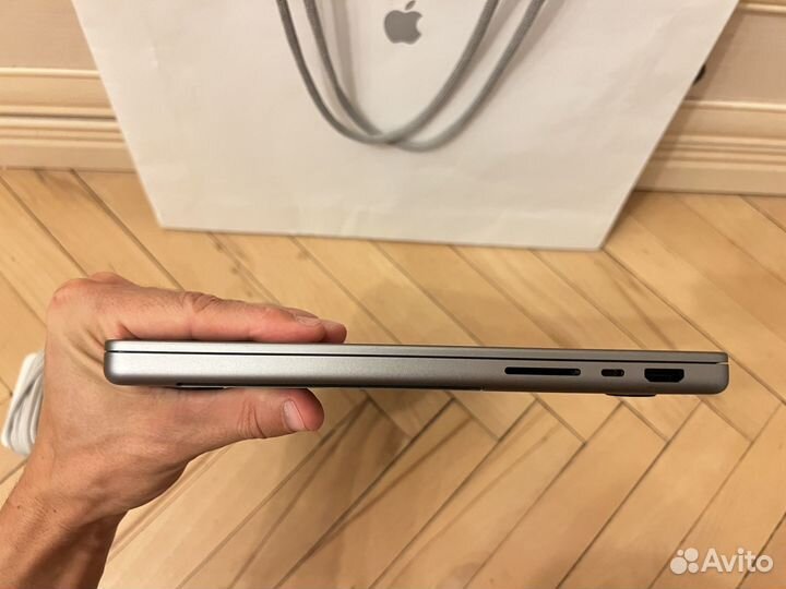 MacBook Pro 14 M1 Pro 32Gb 512Gb 94 цикла акб