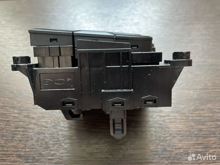 Блок кнопок KIA Sportage 4