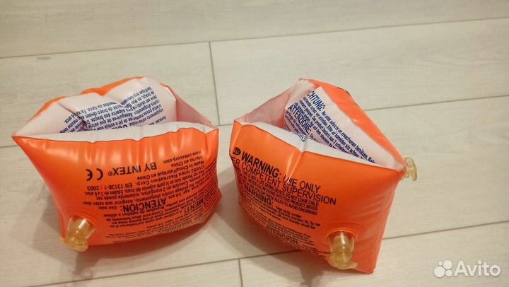 Нарукавники для плавания