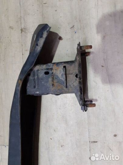 Усилитель заднего бампера Mercedes Benz X204