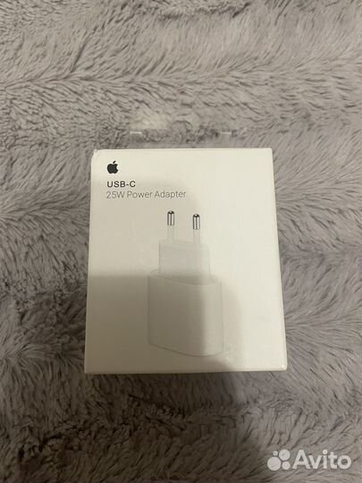 Зарядка на iPhone 25w