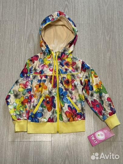 Курточка на девочку размер 98