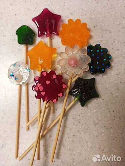 Меренги, безе, леденцы на палочке, вафельные цветы