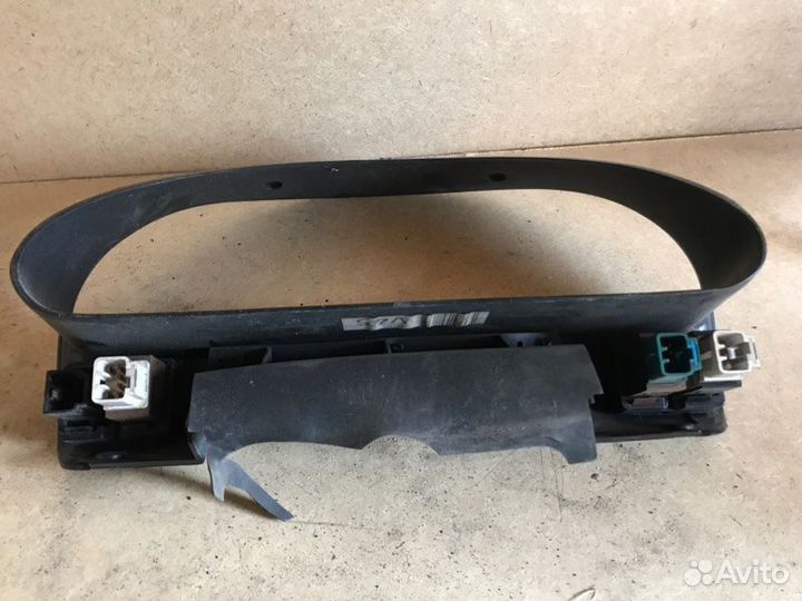 Консоль панели приборов Subaru Legacy BG5 EJ20H