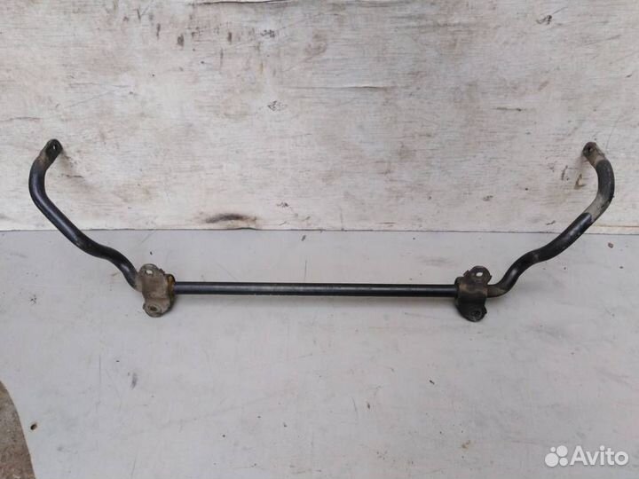 Стабилизатор передний A2123231665