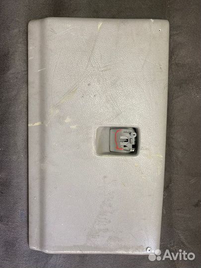 Крышка бардачка Opel Sintra