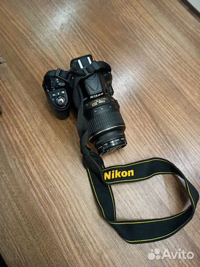 Зеркальный фотоаппарат