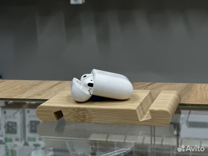 Б/У Apple AirPods 2