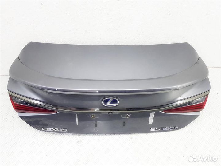 Крышка багажника Lexus ES 7