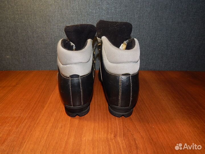 Лыжные ботинки Spine Cross 38 размер