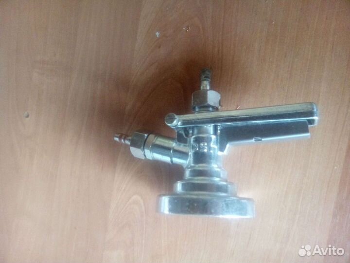 Продам кран