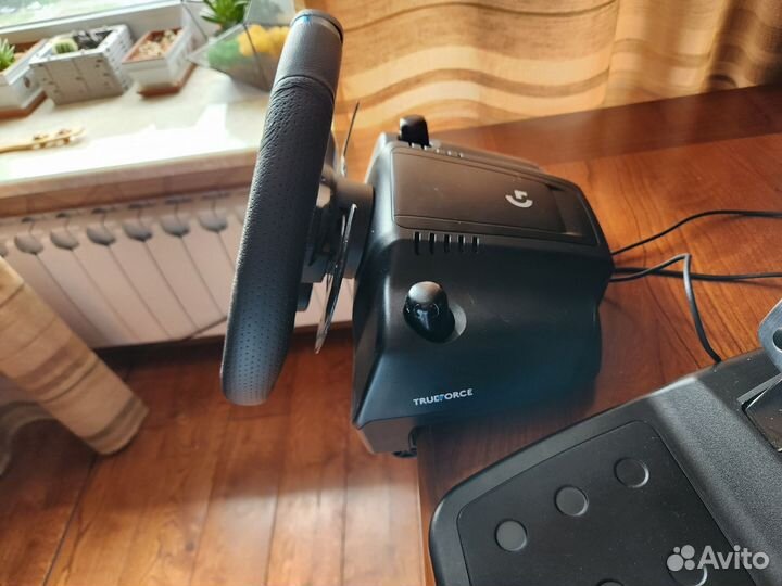 Игровой руль logitech g923