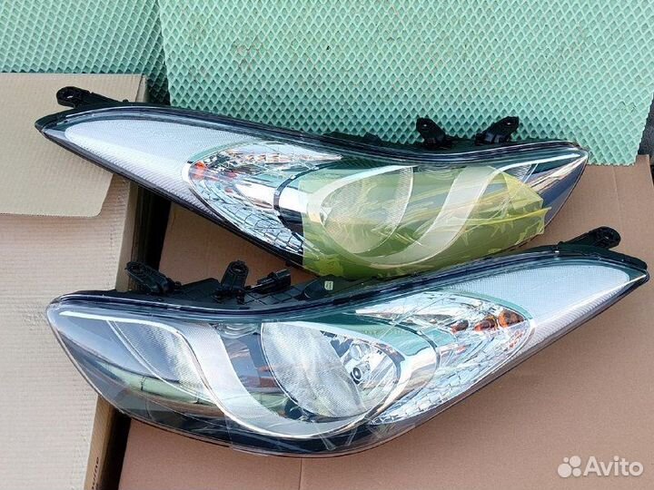Фара передняя левая (эл.кор.)(эл.кор.) Hyundai Ela