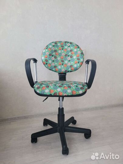 Стул компьютерный