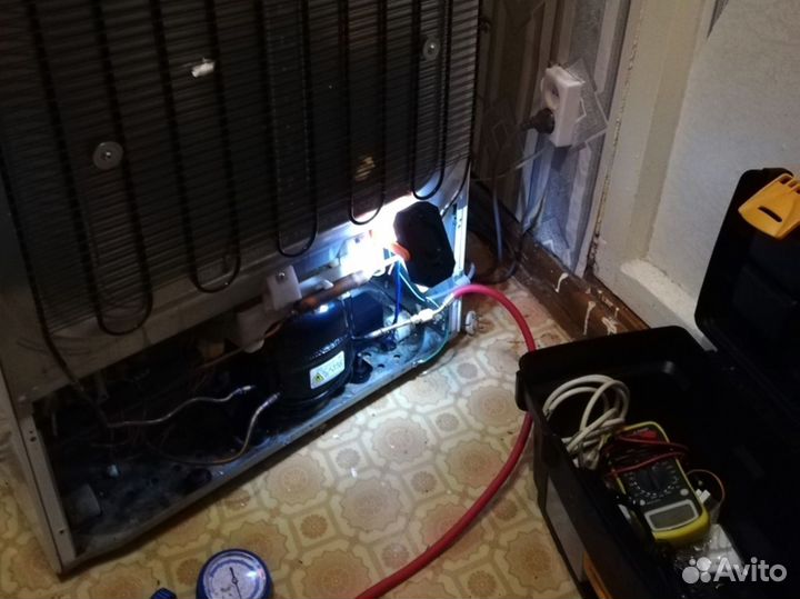 Ремонт стиральных машин Ремонт холодильников