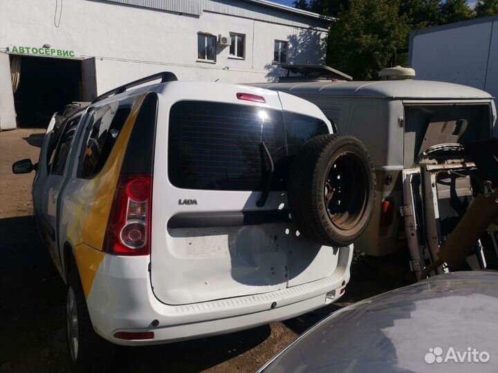 В разборе Лада Ларгус (двс 21129)