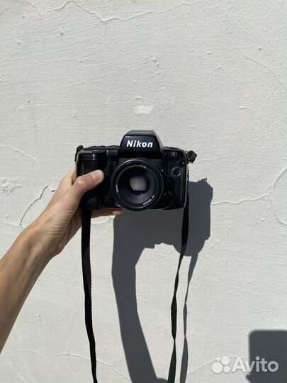 Пленочный фотоаппарат Nikon N90 + AF Nikkor 50 mm