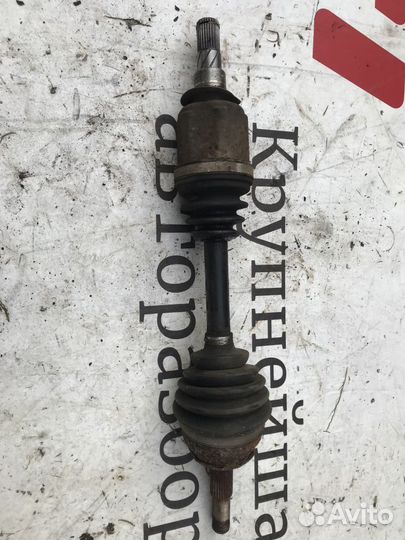 Полуось передняя правая Nissan Pathfinder III (200