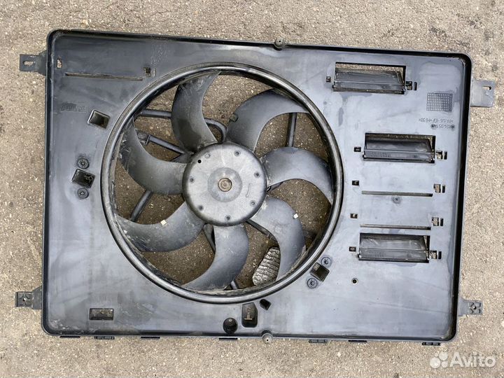 Диффузор радиатора Land Rover Freelander L359 6G91