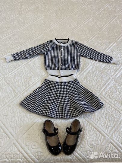 Костюмы на девочку