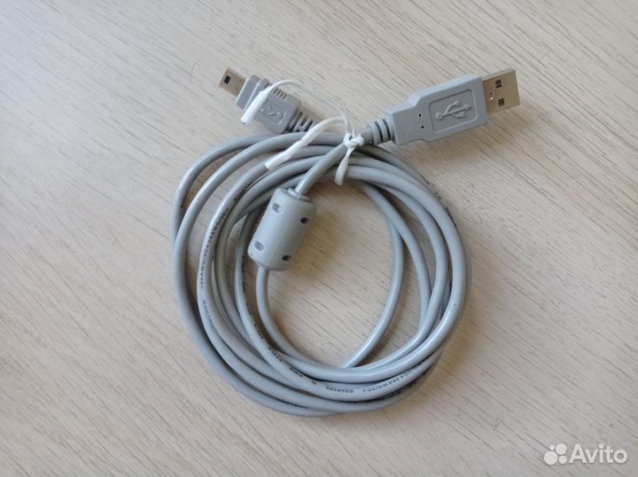 Кабель USB - Mini-USB