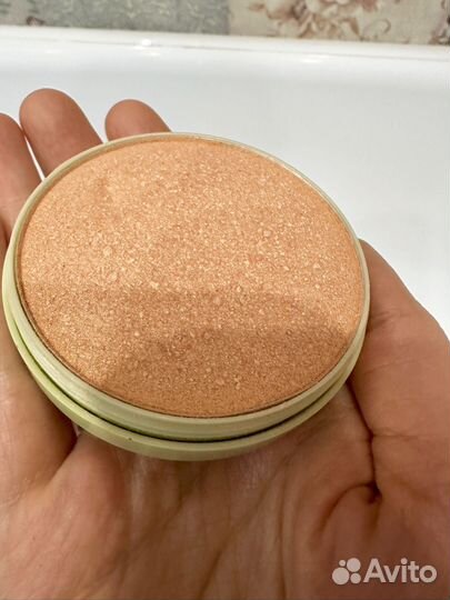 Пудра-хайлайтер pixi Glow-y Powder