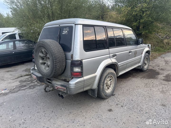 Разбор Mitsubishi Pajero 2, 2.8 TDI, 125 л.с., акп