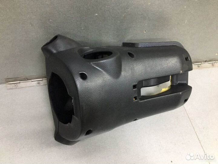 Кожух рулевой колонки Nissan Primera P12 седан 2.0