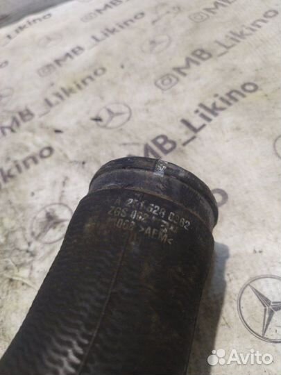 Патрубок интеркулера правый Mercedes R-Class W251