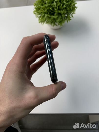 iPhone 11 Pro, 64 ГБ