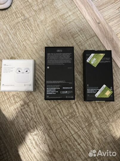 Коробки от apple 11pro и 13pro