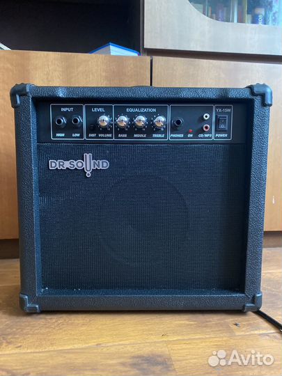 Гитарный комбоусилитель 15вт