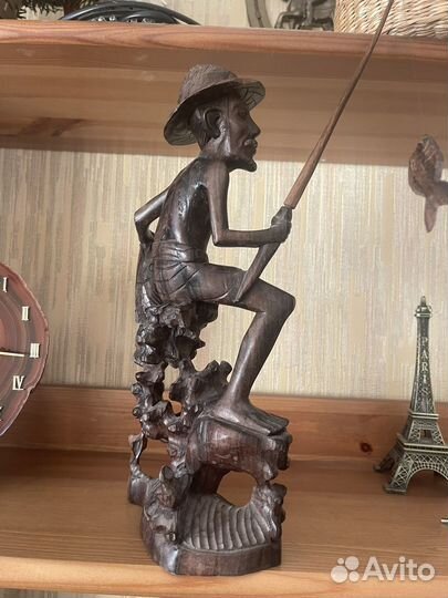 Деревянные статуэтки