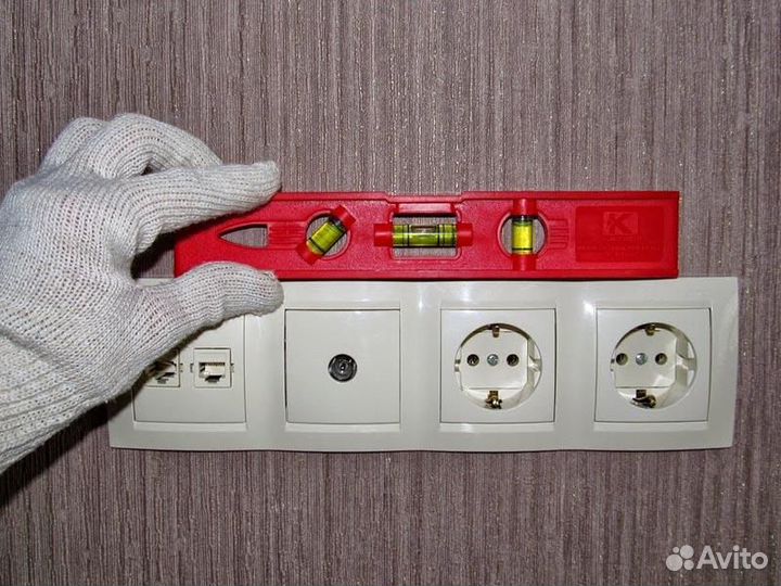 Мастер на час / Выезд на дом / Устранение течи