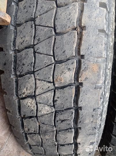 Резина на камаз 10 r 20 бу