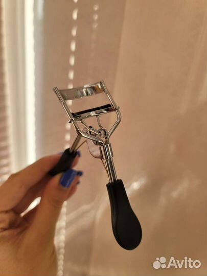 Щипцы для завивки ресниц