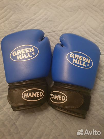 Продается боксерский мешок и перчатки