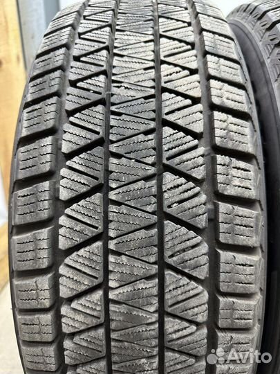 Bridgestone Blizzak DM-V3 225/60 R18 100Q
