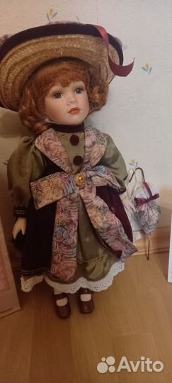 Кукла коллекционная фарфоровая Remeco Collection